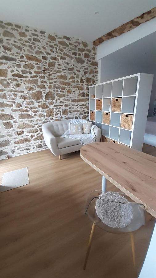 Gite Le St Aubinois Saint-Aubin-des-Ormeaux Bagian luar foto